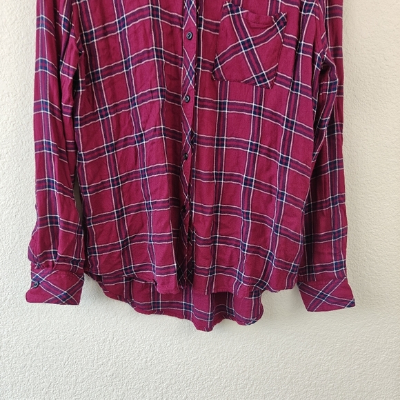 Rails Hunter Plaid Button Down Long Sleeve Shirt In Cranberry Size M - Picture 3 of 12
